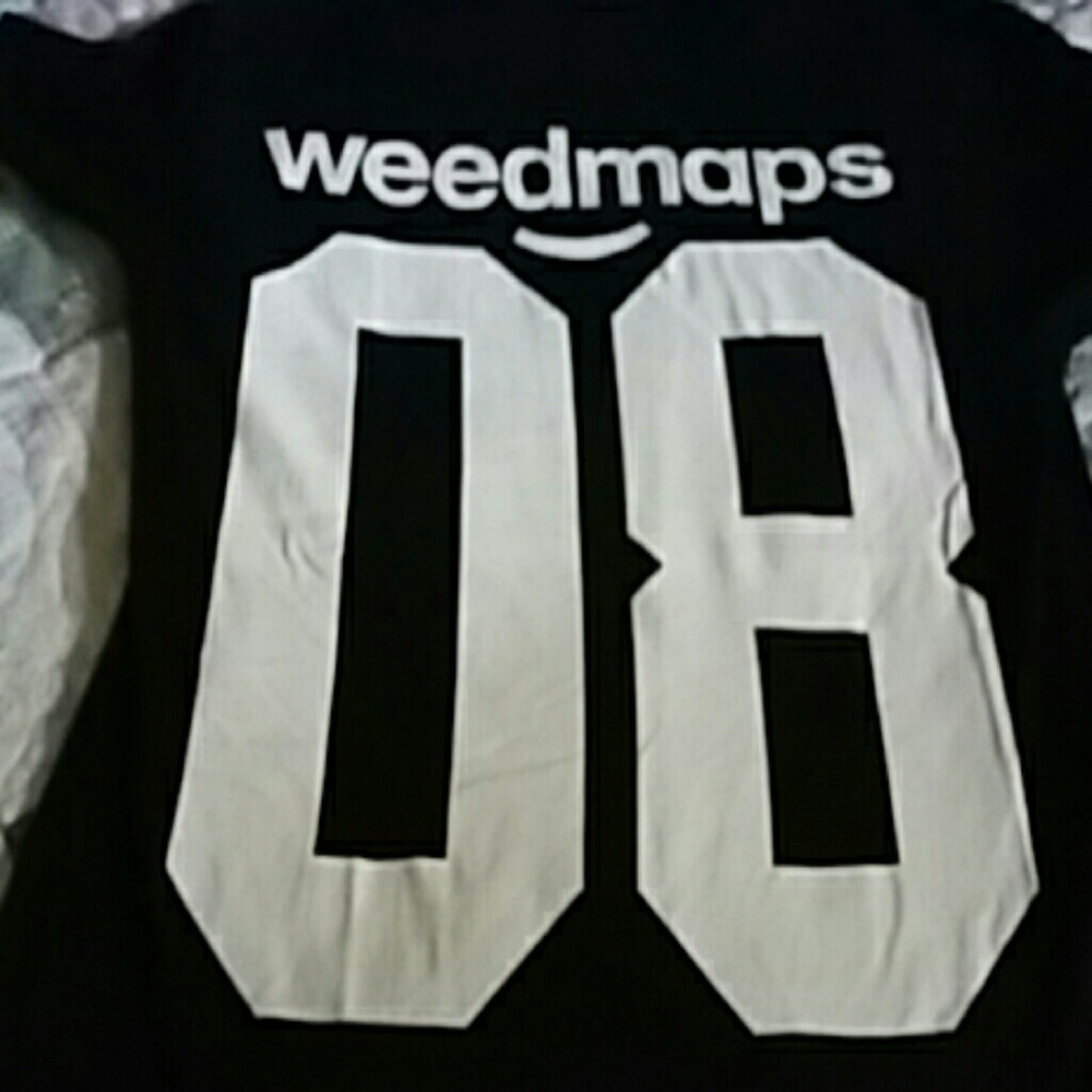 t shirt WM WEEDMAPS